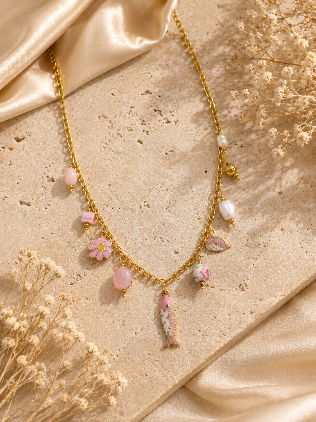 Collier Breloques Rosa