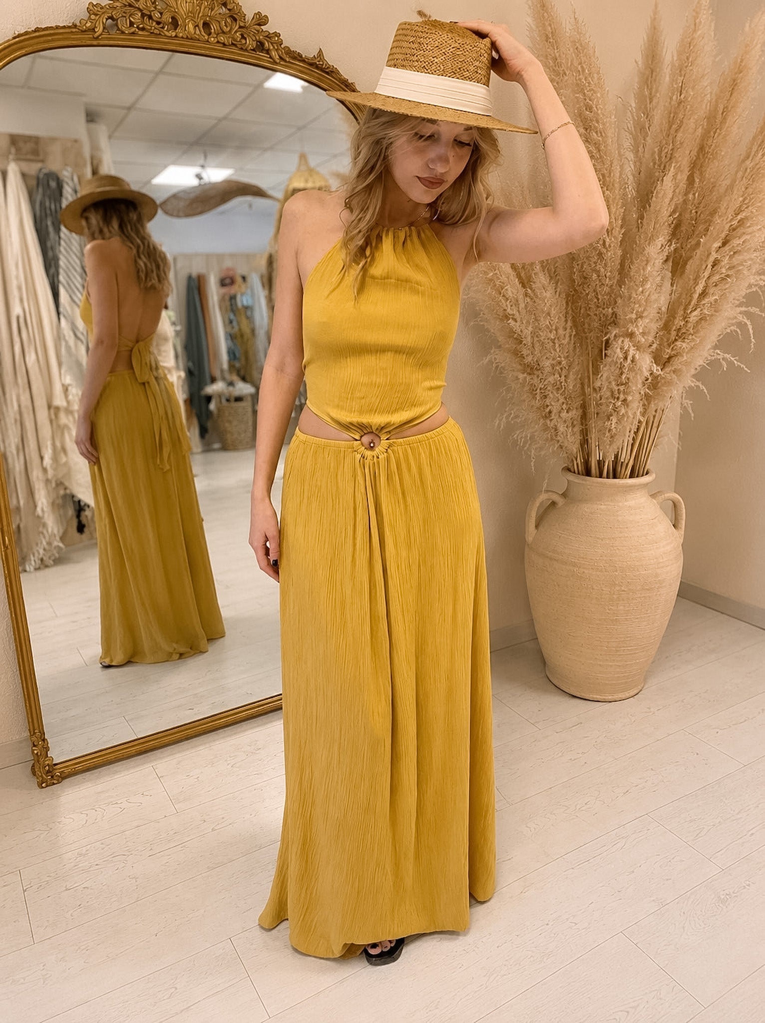 Robe longue bohème cut out moutarde