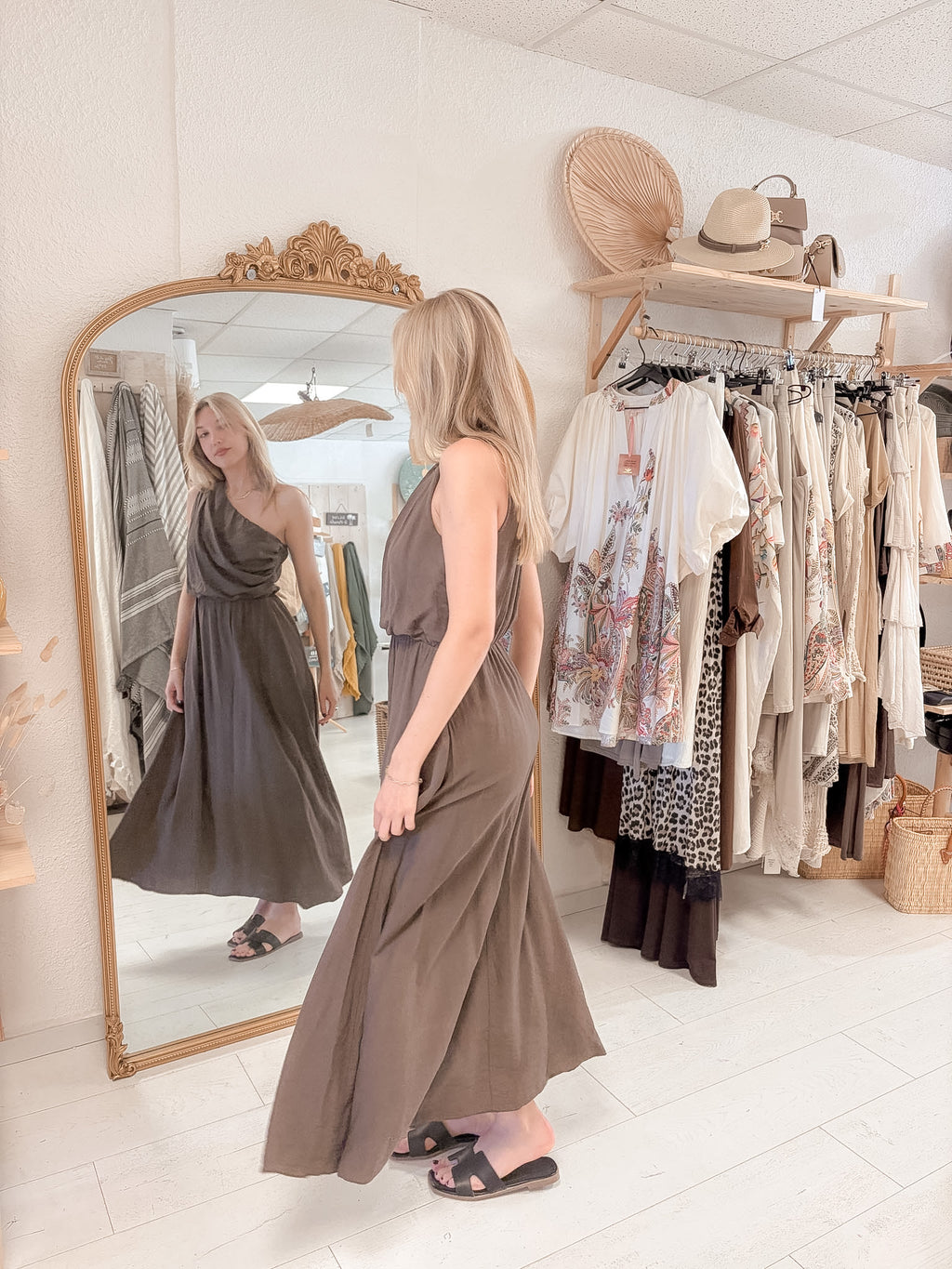 Robe Alba asymétrique