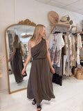 Robe Alba asymétrique