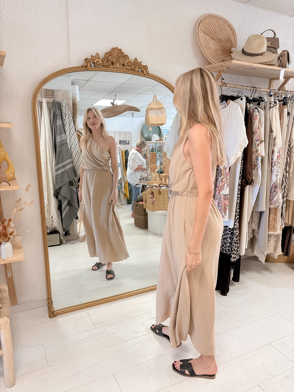 Robe Alba asymétrique
