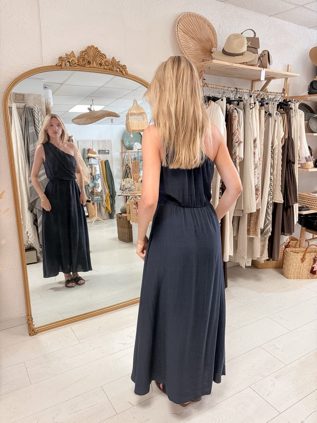 Robe Alba asymétrique