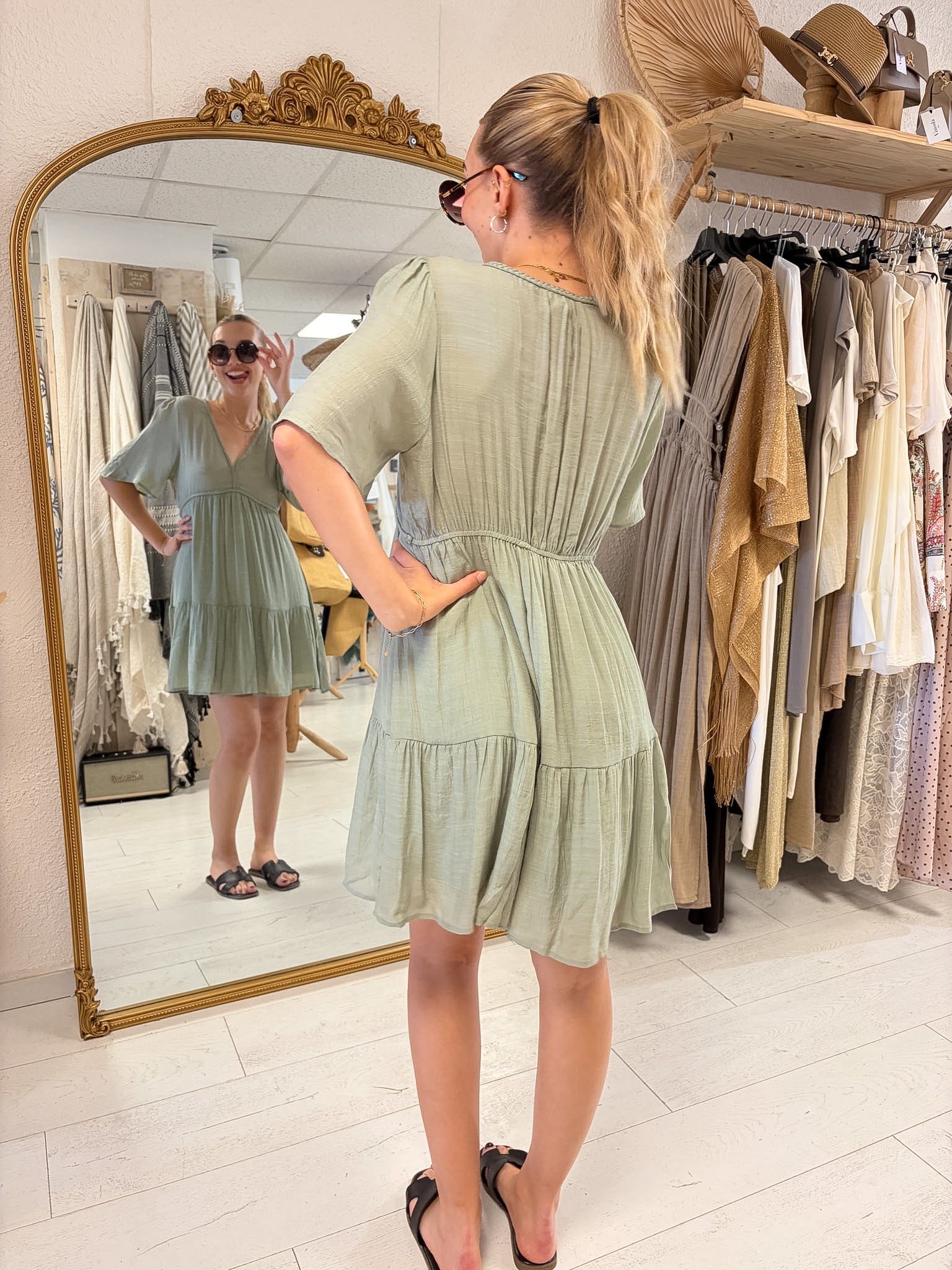 Robe courte Théa