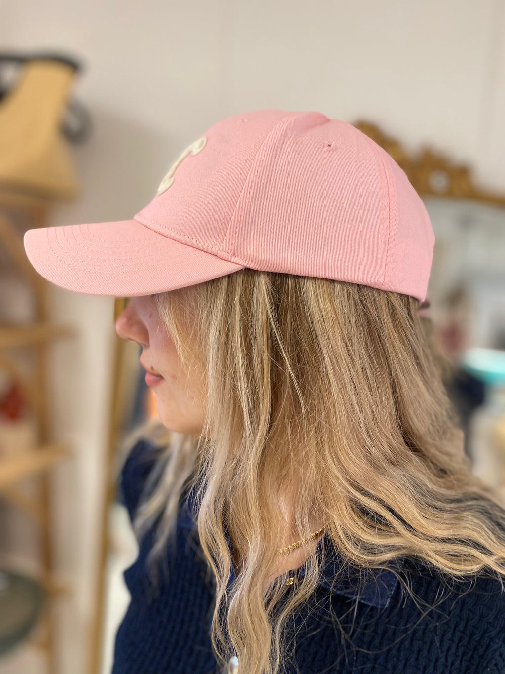 Casquette C rose pâle